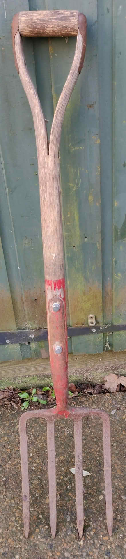 Photo of free Garden fork (Aldrington BN3) #1