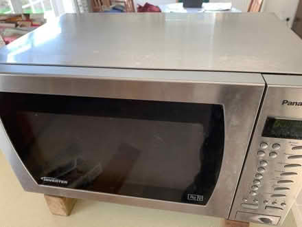 Photo of free Microwave 27litre (Longford GL2) #4