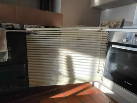 Photo of free 2 Pine Effect Venetian Blinds (Gatebeck LA8) #3