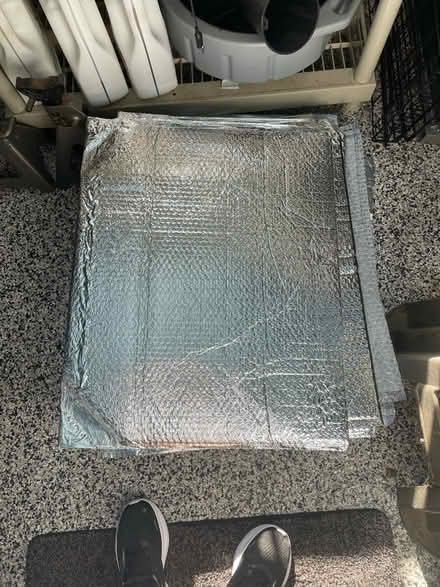 Photo of free Large insulated food box liners (20882, Laytonsville) #1