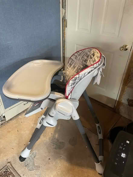 Photo of free High Chair (middletown) #1