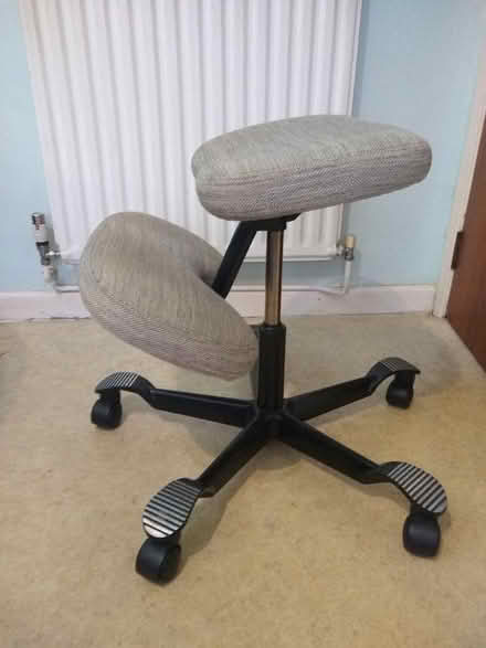 Photo of free Kneeling Chair (Burnham SL1) #3