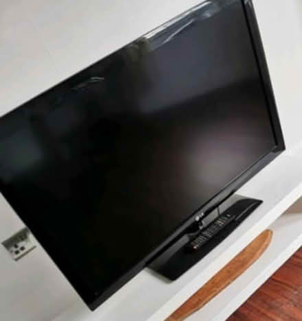 Photo of Television (Baberton EH14) #1