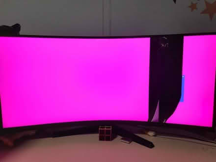 Photo of free 34" Gaming monitor cracked screen (KT6) #2