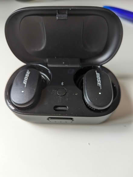 Photo of free BOSE QC earphones (Lavender St & Parramatta Rd) #2