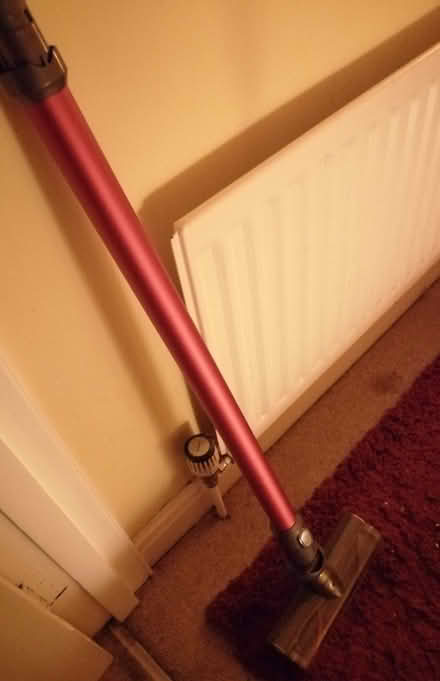 Photo of free Dyson vacuum needs new battery (Potters Bar EN6) #2