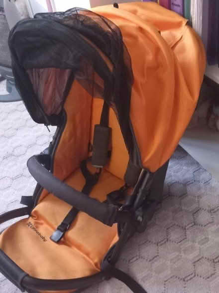 Photo of free Uppababy vista toddler seat (Edge of moss. SK11) #2