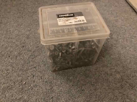 Photo of free Box of screws (Drayton OX14) #1