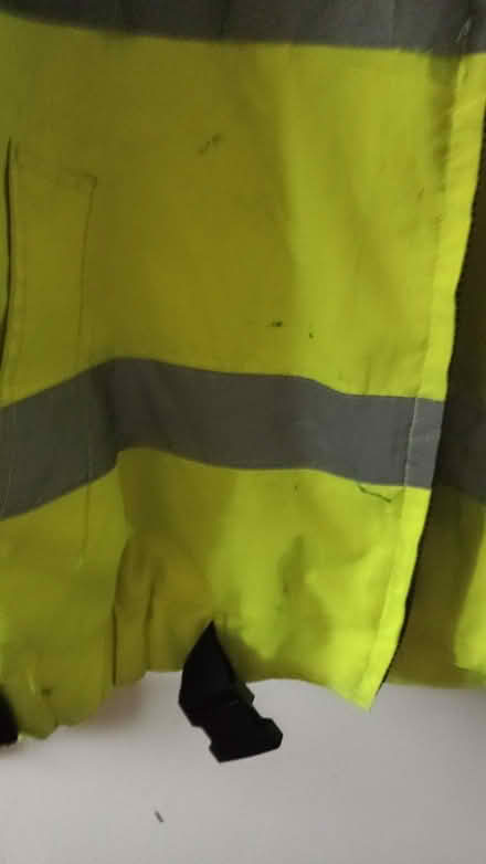 Photo of free High Vis (Abbey wood) #4