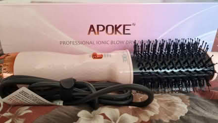 Photo of free APOKE ionic blow dryer brush (Meadows, NG2) #2