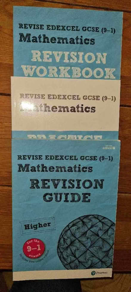 Photo of free Higher Maths GCSE revision books, not used. (Waddesdon HP18) #1