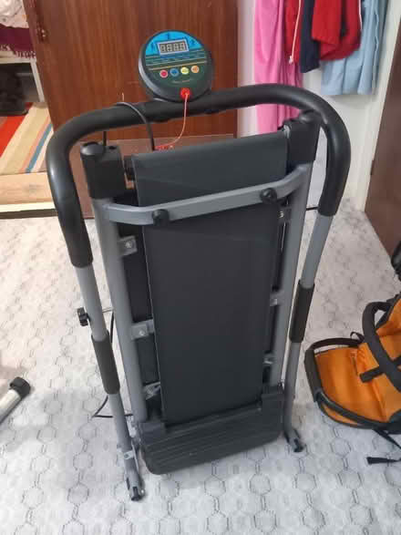 Photo of free Treadmill (Edge of moss. SK11) #1