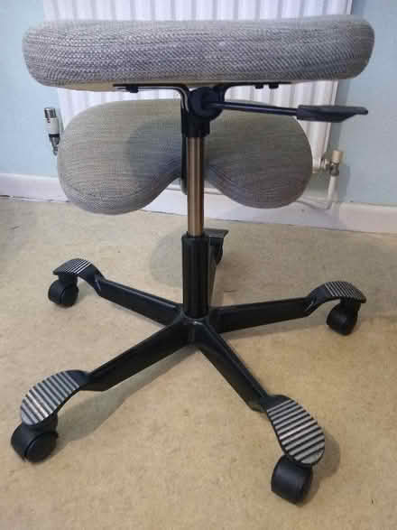 Photo of free Kneeling Chair (Burnham SL1) #1