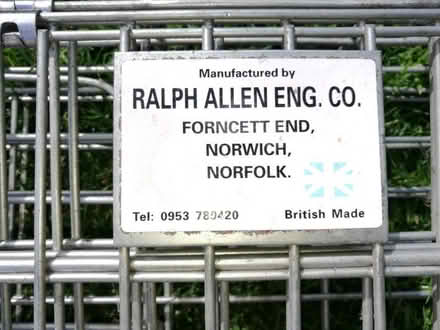 Photo of free Dog Crate (Hucclecote GL3) #3