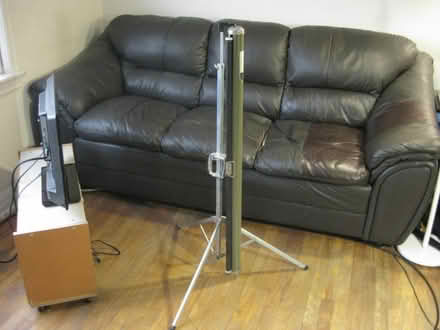 Photo of free Projector screen, portable (Vanier) #1