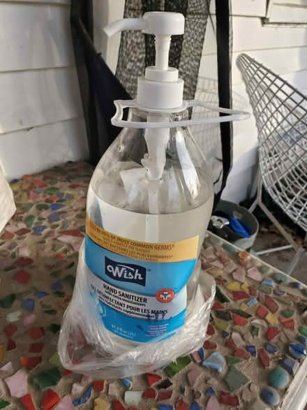 Photo of free Big bottle of hand sanitizer (Takoma, DC) #1