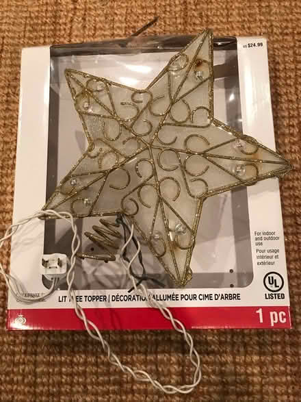 Photo of free XMAS! lights+misc (16th st hts dc) #4