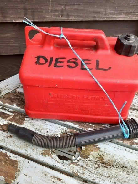 Photo of free 1 gallon fuel can (Builth Wells) #1