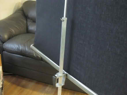 Photo of free Projector screen, portable (Vanier) #3