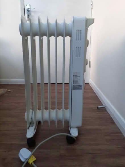Photo of free HD943-7TQ Freestanding Oil-Filled Radiator 1500W (Yate BS37) #2