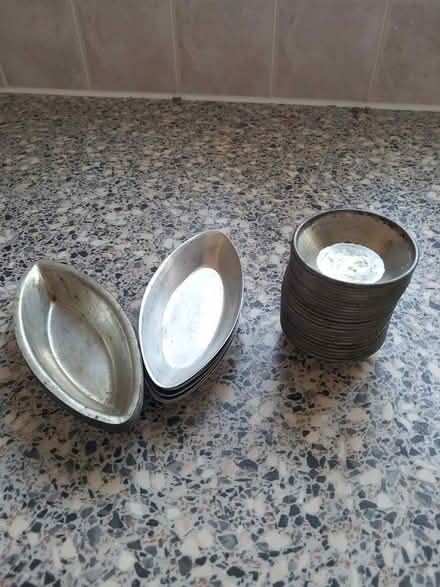 Photo of free Various metal cookery moulds (centre Banbury OX16) #1