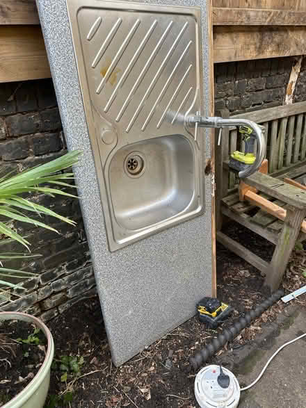Photo of free sink and worktop (chiswick) #1