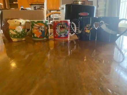 Photo of free Assorted mugs (Woodbine) #1