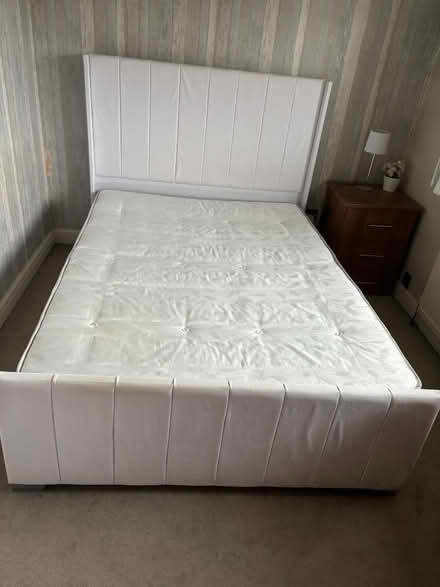 Photo of free Double bed and mattress (Knutsford WA16) #1