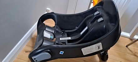 Photo of free Graco baby car seat (Southfields SW19) #3