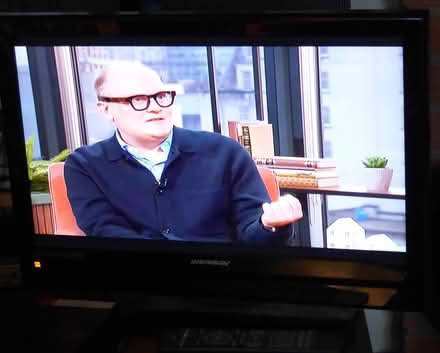 Photo of free 18" tv (North Lowestoft) #1