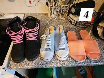 Photo of free Various items LN25ED (Lincoln LN2) #3