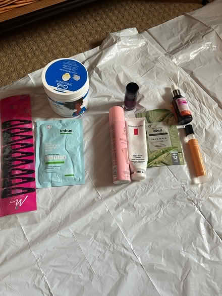Photo of free Hair stuff and body care (Bethnal green E1) #3