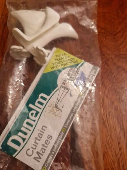 Photo of free Curtain mates (Dunfermline KY12) #1