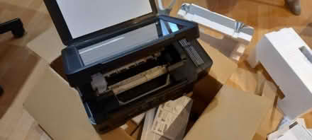 Photo of free Epson ET-2550 Printer/Scanner (not working) (Cosham PO6) #2