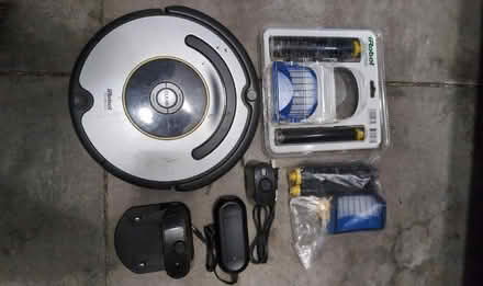 Photo of free iRobot Roomba 630 + accessories (Peachtree Ind & GA-120, Duluth) #1