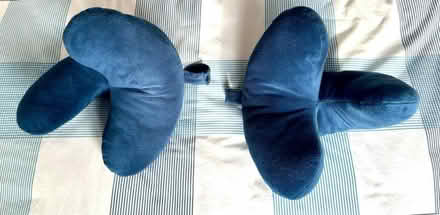 Photo of free Travel Neck Pillows (Denby DE5) #2