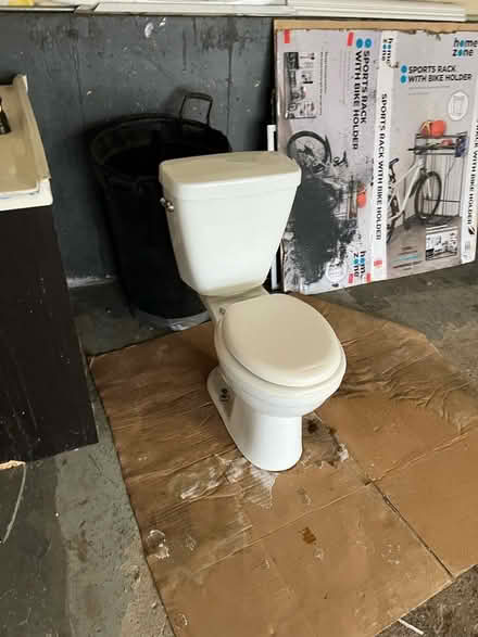 Photo of free Sink , toilet, doors, etc (60540) #1