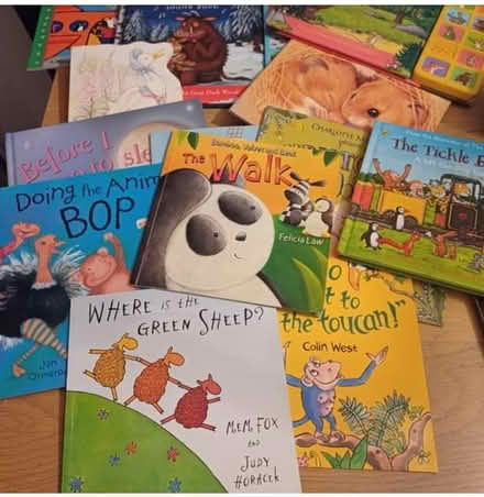 Photo of free Selection of children's book (SR5) #1