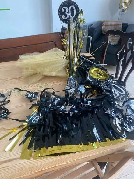Photo of free 30th Birthday Decorations (SW17) #1