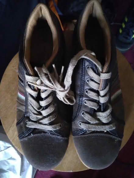 Photo of free Mens trainers size 8 (Chaddesden DE21) #1