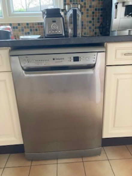 Photo of free Hotpoint Dishwasher (Holmes Chapel CW4) #1