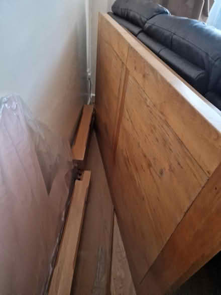 Photo of free Dining table (Bracknell RG12) #2