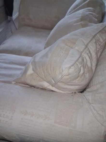 Photo of free Sofa (CH45) #2