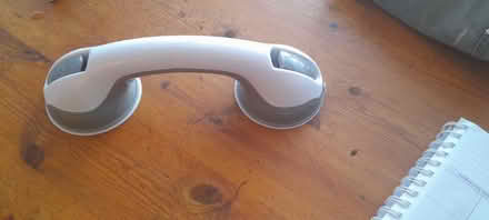 Photo of free Suction grab handle (CT5) #1