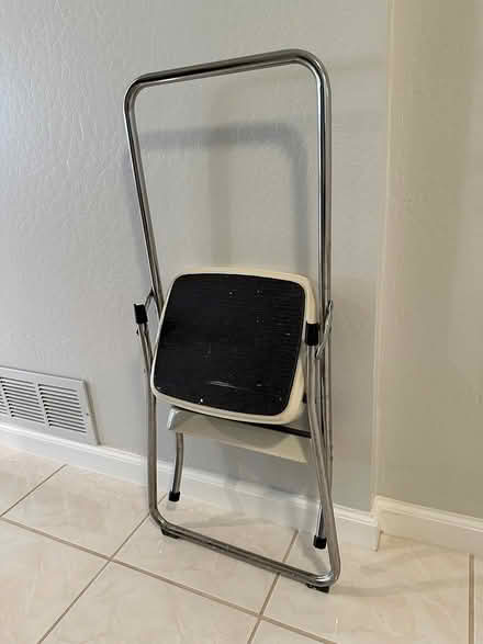 Photo of free Folding Step Stool (Near El Camino & Hollenbeck) #2