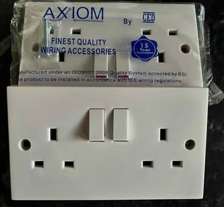 Photo of free x2 double socket faceplates (NR3) #1