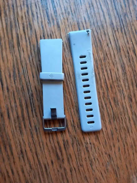 Photo of free Watch Strap for Fitbit Versa 2 (OX4 Temple Cowley) #1