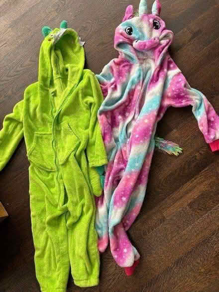 Photo of free Onesies (need repair) (B13 Moseley) #1