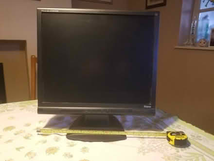Photo of free Monitor (Mottram SK14) #2