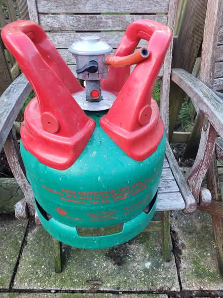 Photo of free 5kg calor gas cylinder (maidstone ME15) #1